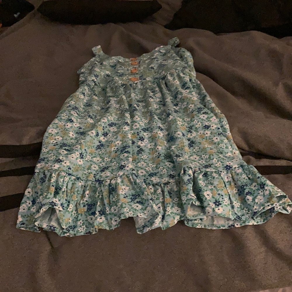 It does not have a tag on it but it is brand new it has not ben used